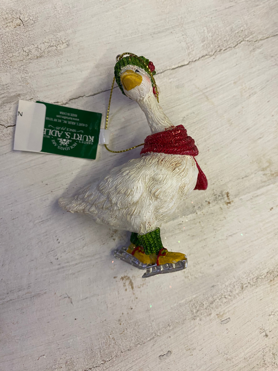 SKATING GEESE ORN